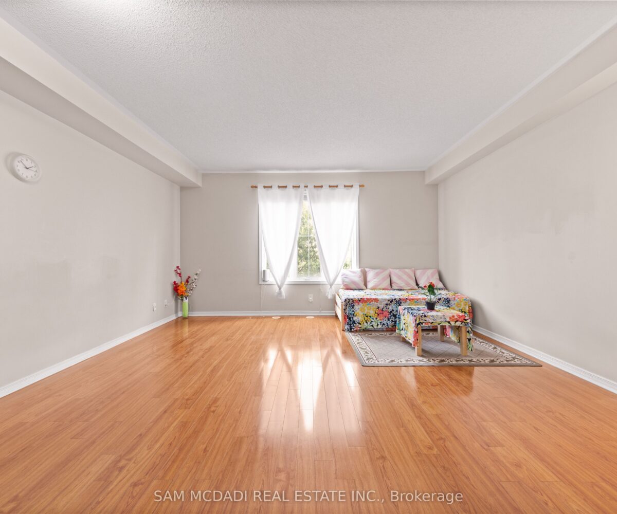 103 Cedar Lake Crescent – Featured Listing in Brampton by Sam McDadi – 08
