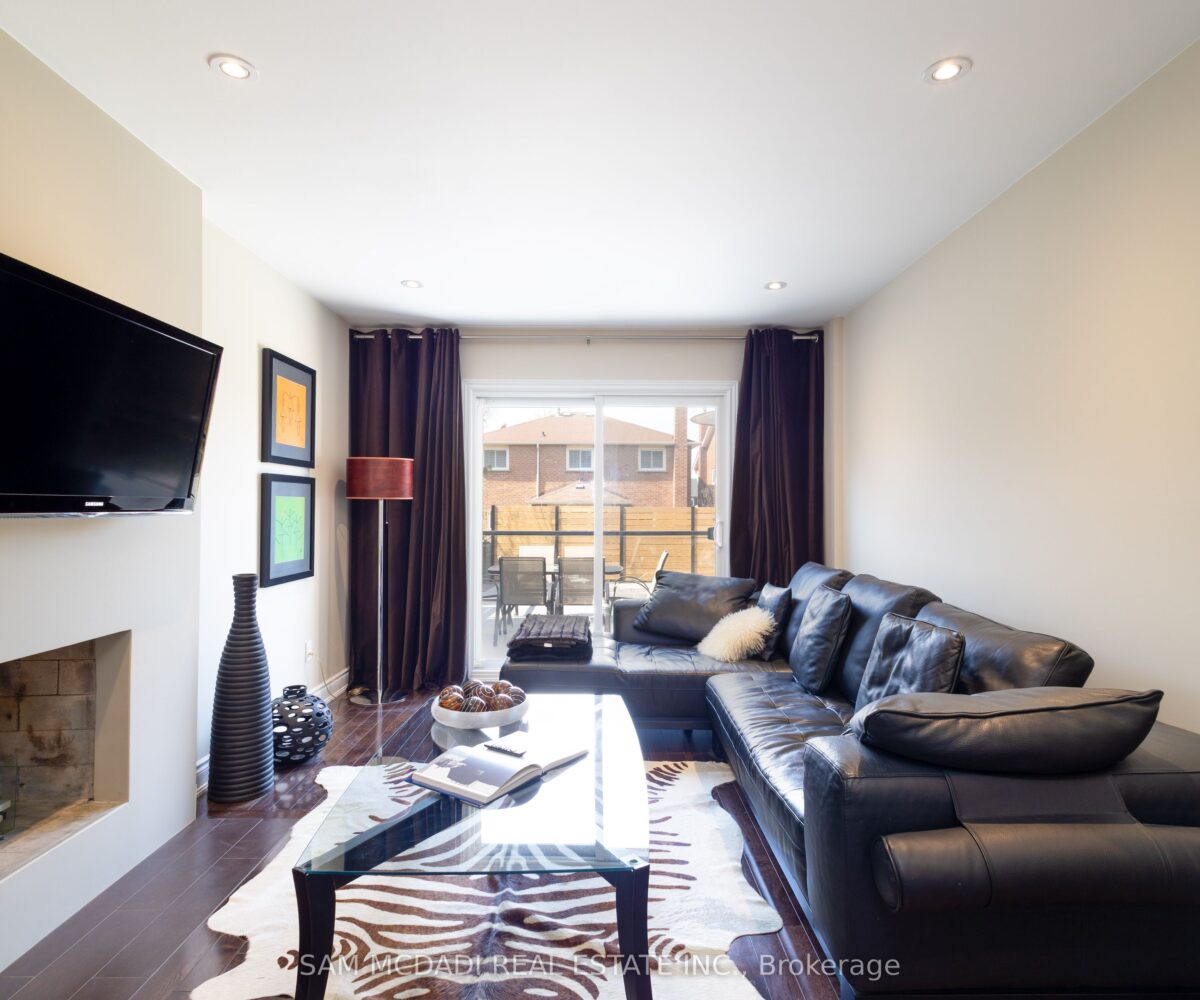 1555 Sir Montys Drive – Featured Listing in Mississauga by Sam McDadi – 10