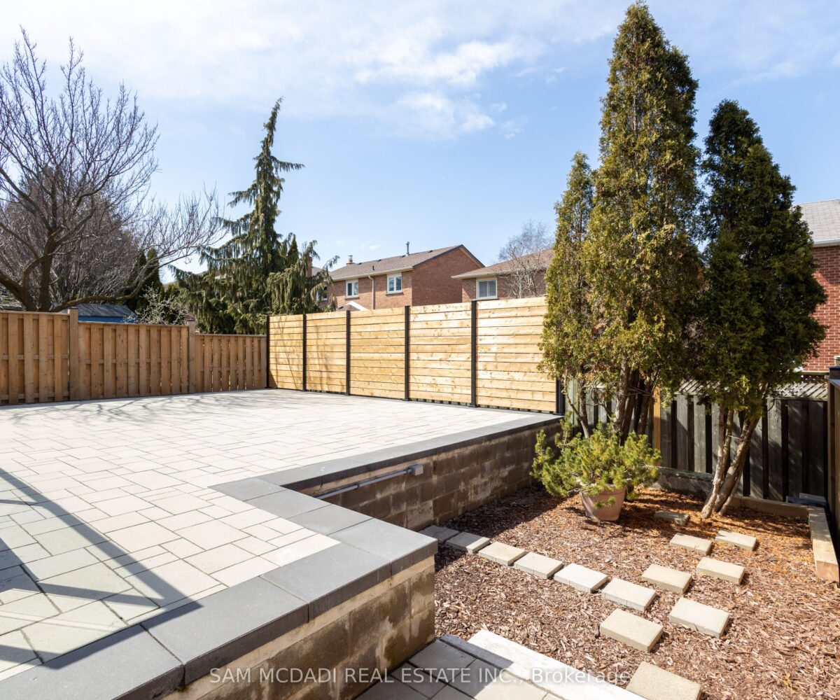 1555 Sir Montys Drive – Featured Listing in Mississauga by Sam McDadi – 24