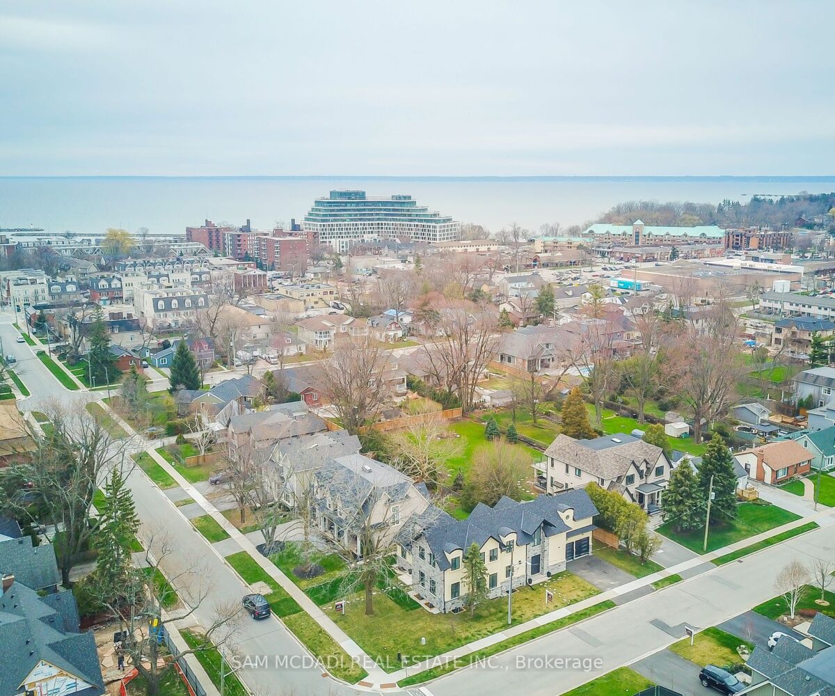 168 Nelson St - Featured Listing in Oakville by Sam McDadi - 01