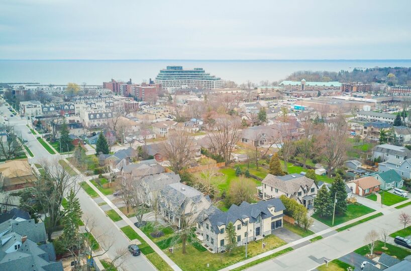 168 Nelson St - Featured Listing in Oakville by Sam McDadi - 01
