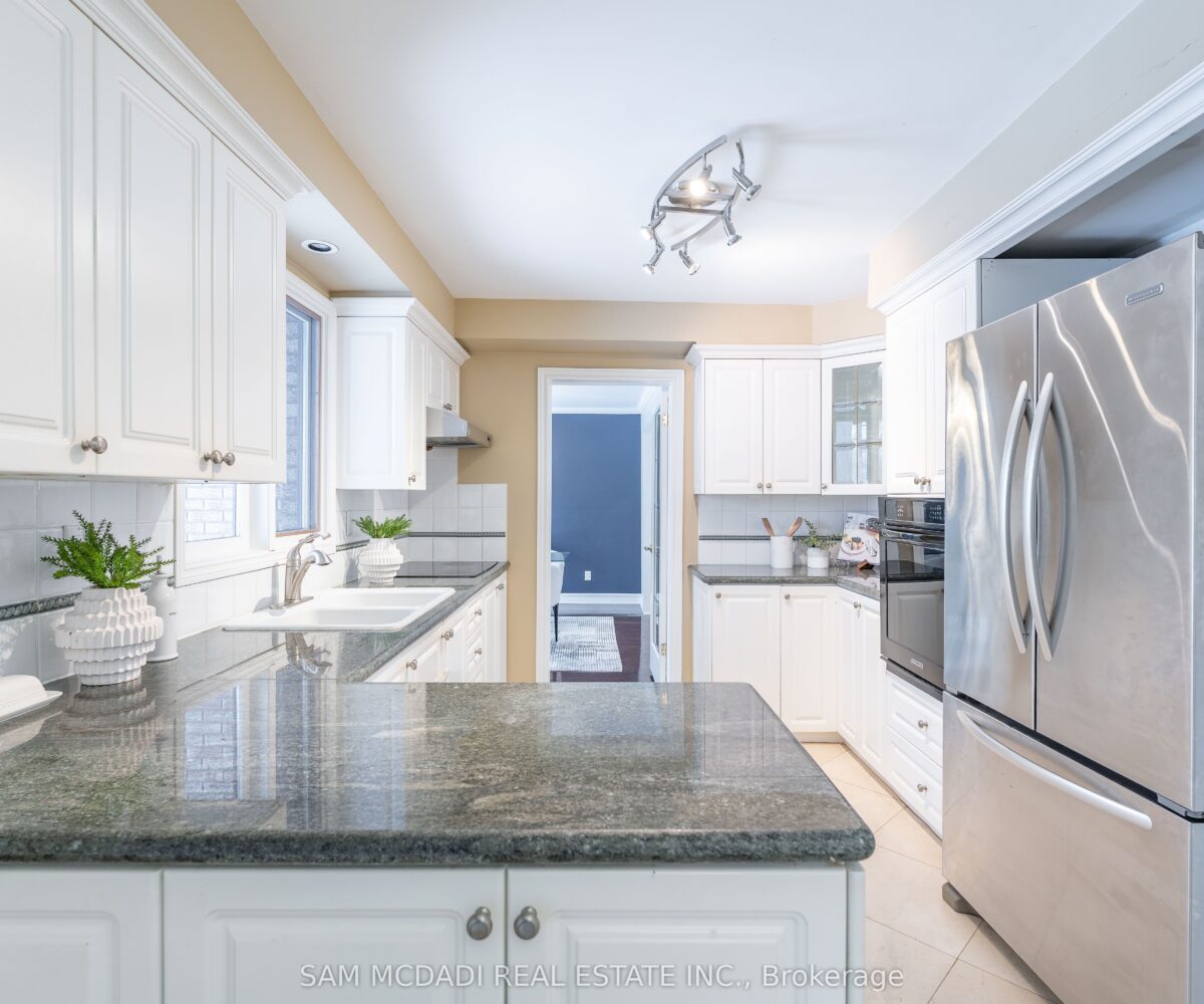 1836 Friar Tuck Court – Featured Listing in Mississauga by Sam McDadi – 10