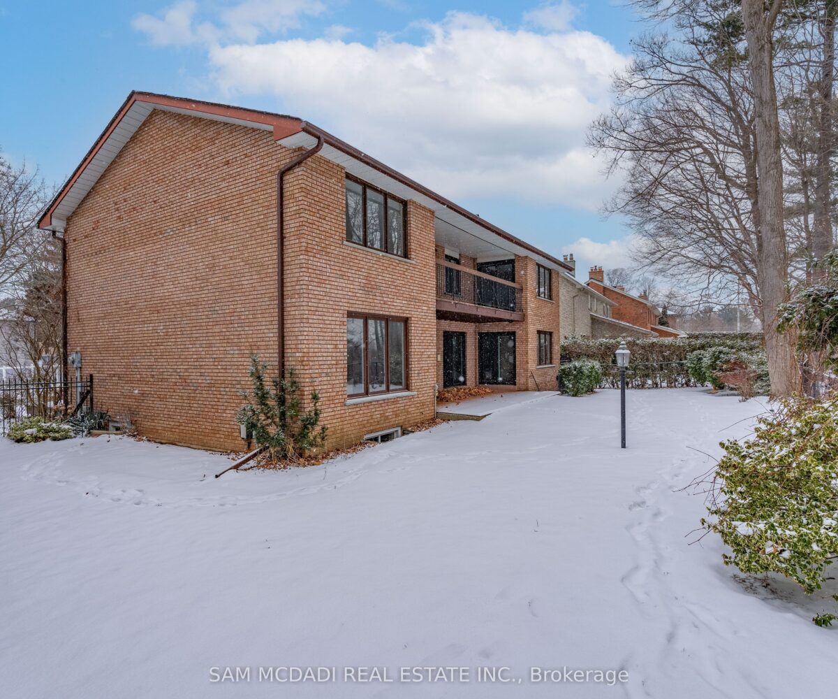 1836 Friar Tuck Court – Featured Listing in Mississauga by Sam McDadi – 39