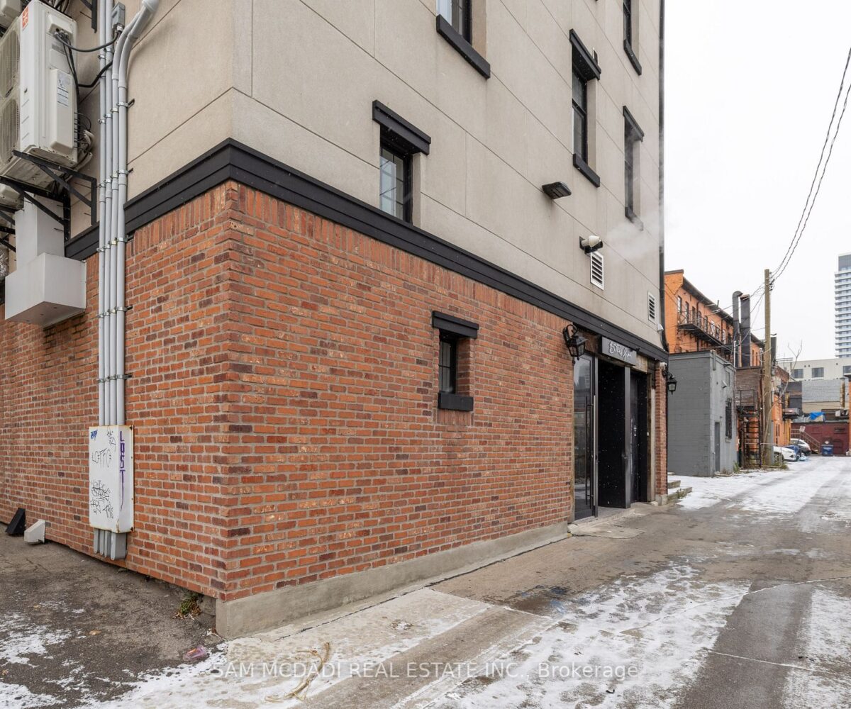 193 King St E - Featured Listing in Hamilton by Sam McDadi - 34