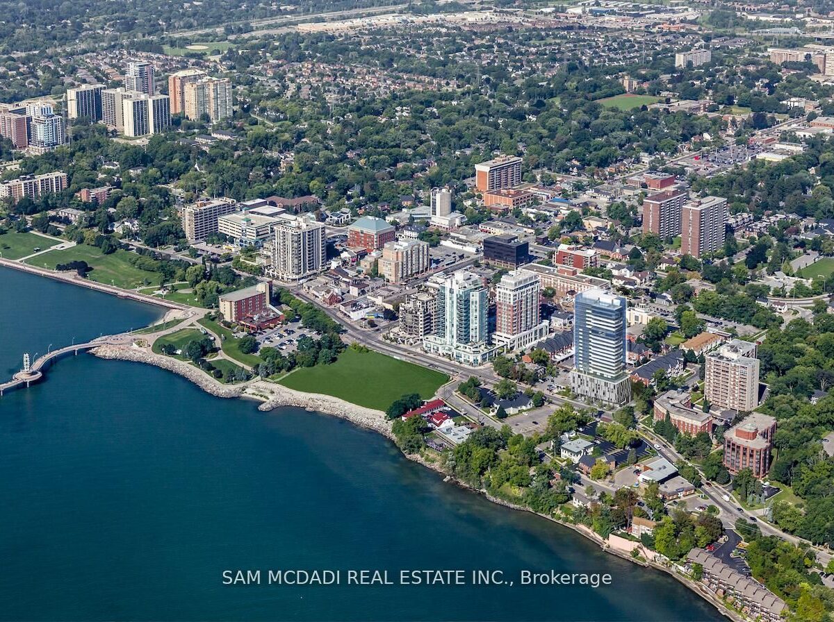 2204 – 370 Martha Street – Featured Listing in Burlington by Sam McDadi – 04