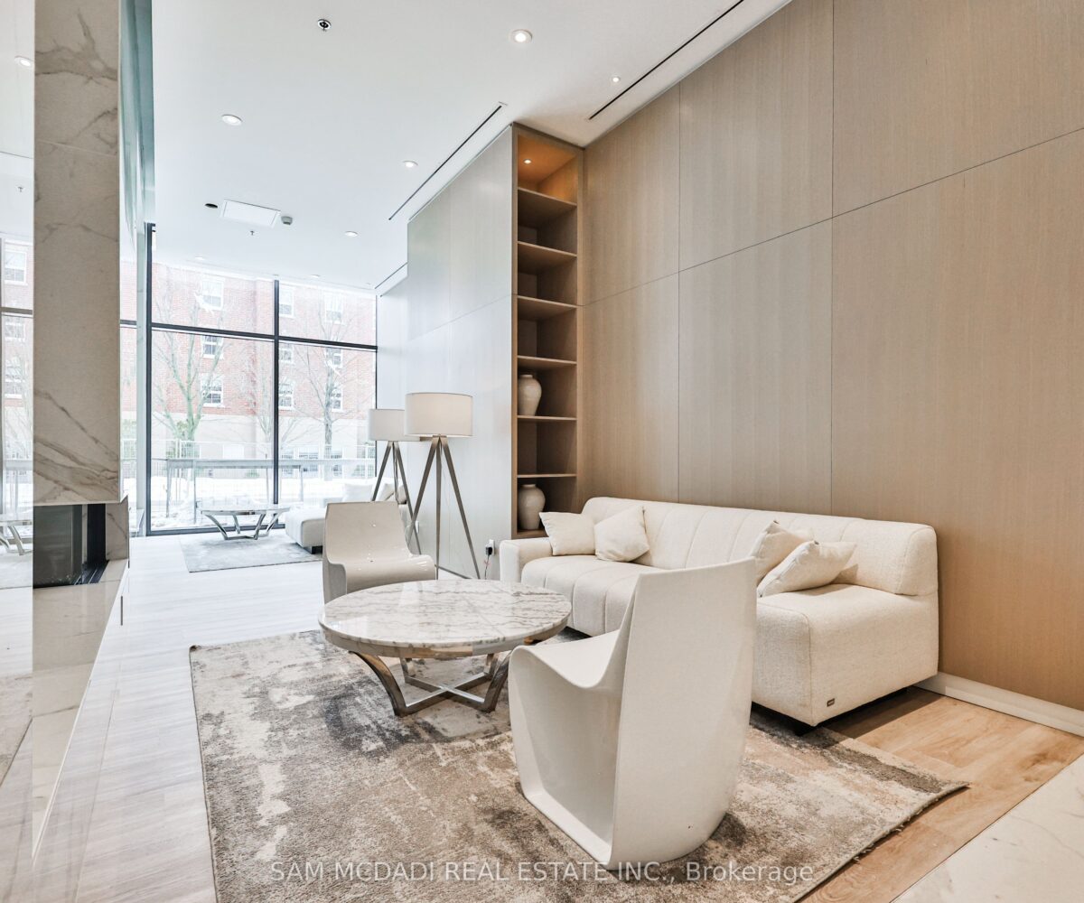 2204 – 370 Martha Street – Featured Listing in Burlington by Sam McDadi – 06