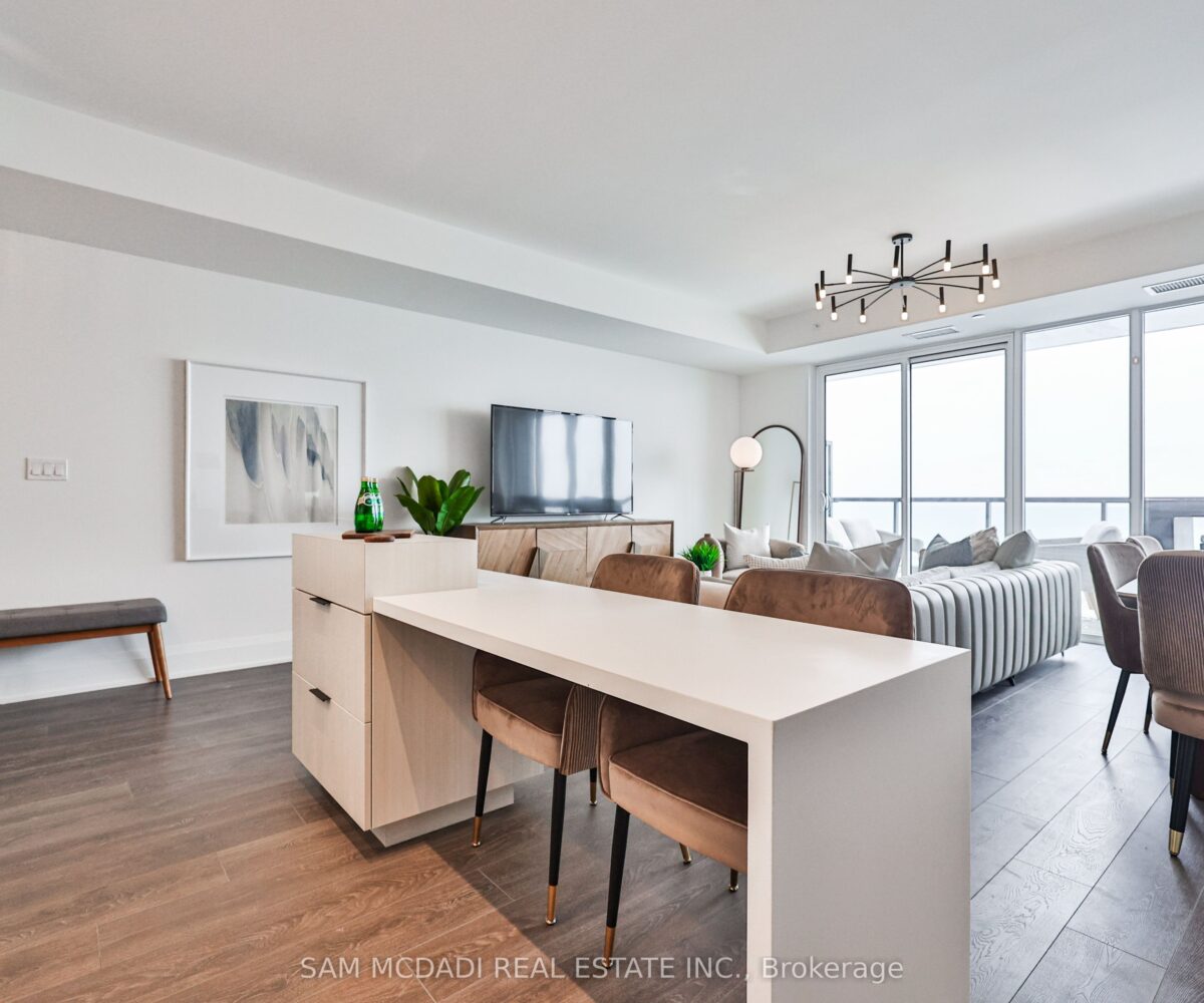 2204 – 370 Martha Street – Featured Listing in Burlington by Sam McDadi – 18