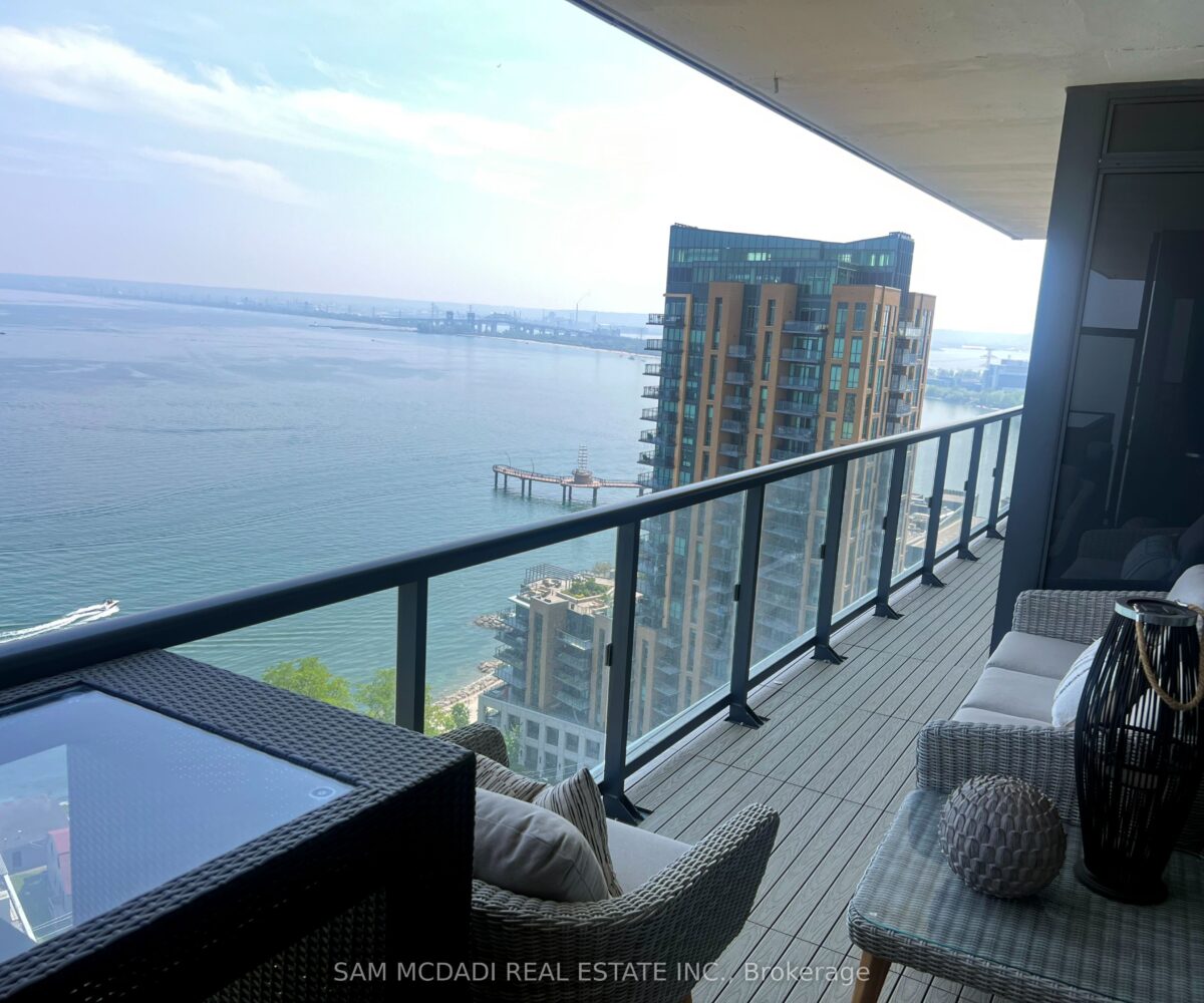 2204 – 370 Martha Street – Featured Listing in Burlington by Sam McDadi – 43