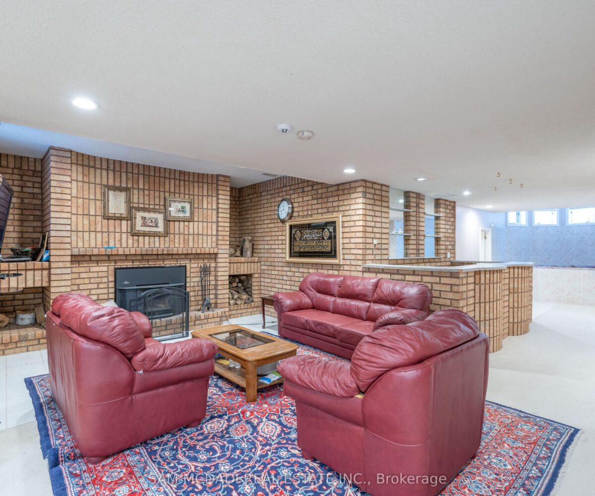 2339 Glengarry Road – Featured Listing in Mississauga by Sam McDadi – 31