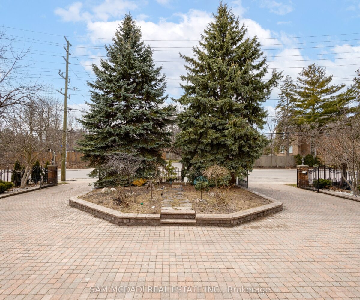 2339 Glengarry Road – Featured Listing in Mississauga by Sam McDadi – 44