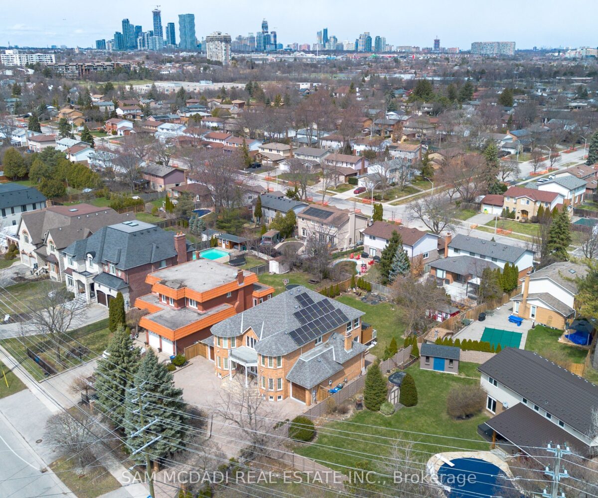 2339 Glengarry Road – Featured Listing in Mississauga by Sam McDadi – 47