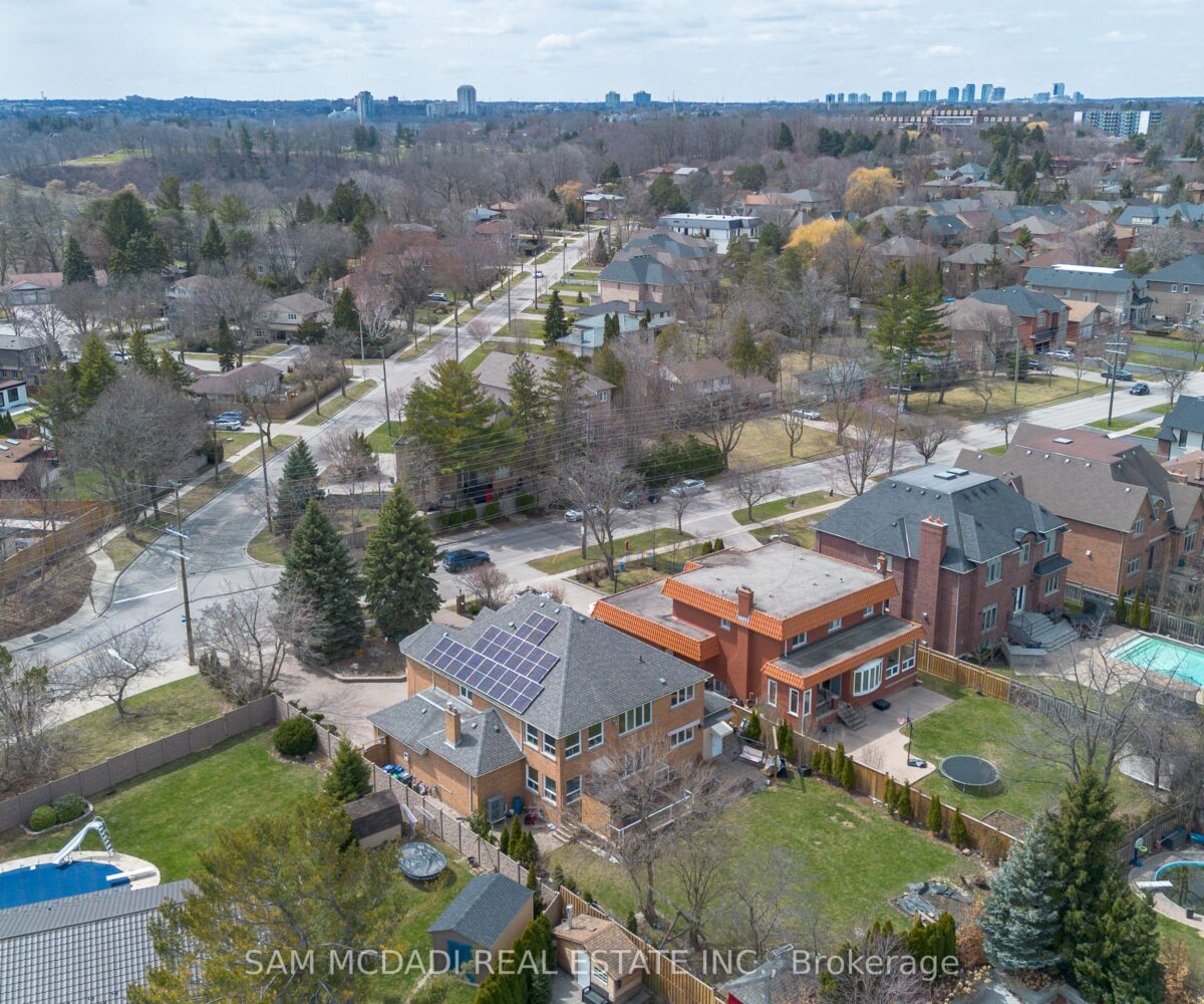 2339 Glengarry Road – Featured Listing in Mississauga by Sam McDadi – 48