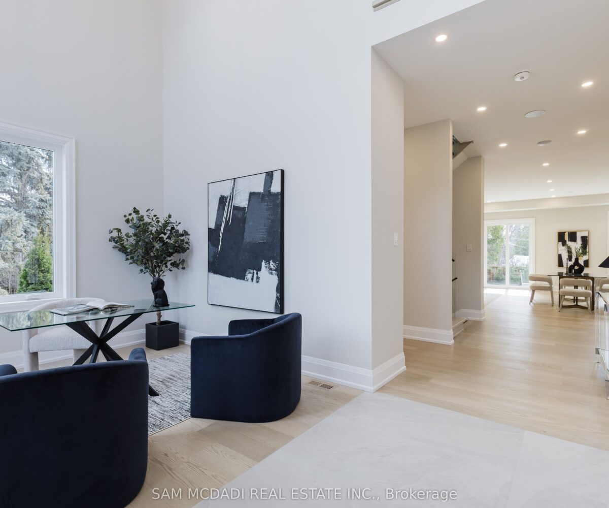 2346 Rebecca Street – Featured Listing in Oakville by Sam McDadi – 04