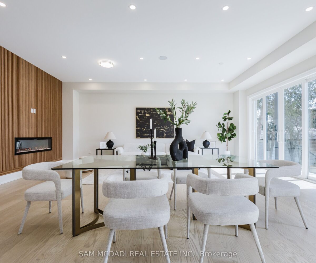 2346 Rebecca Street – Featured Listing in Oakville by Sam McDadi – 11