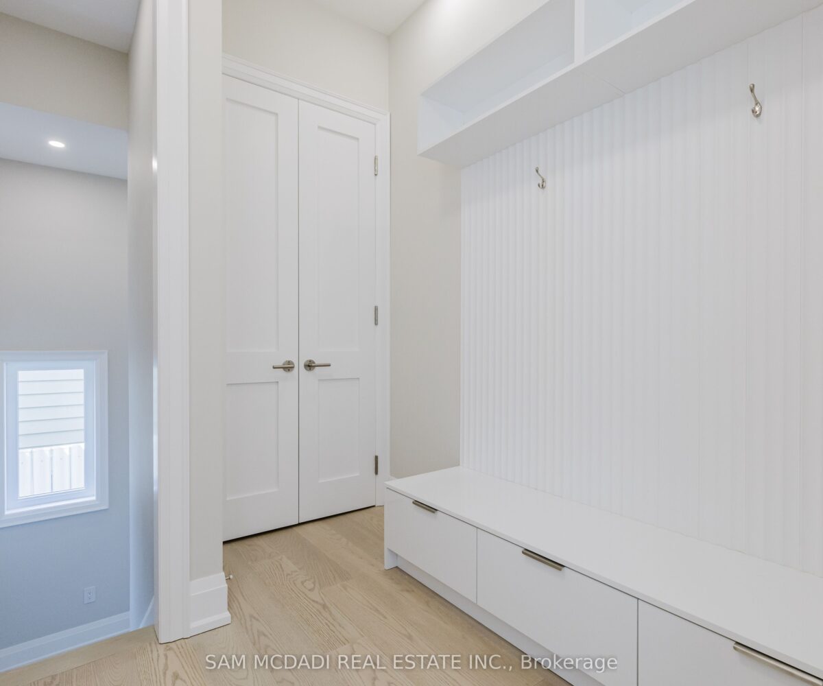 2346 Rebecca Street – Featured Listing in Oakville by Sam McDadi – 18