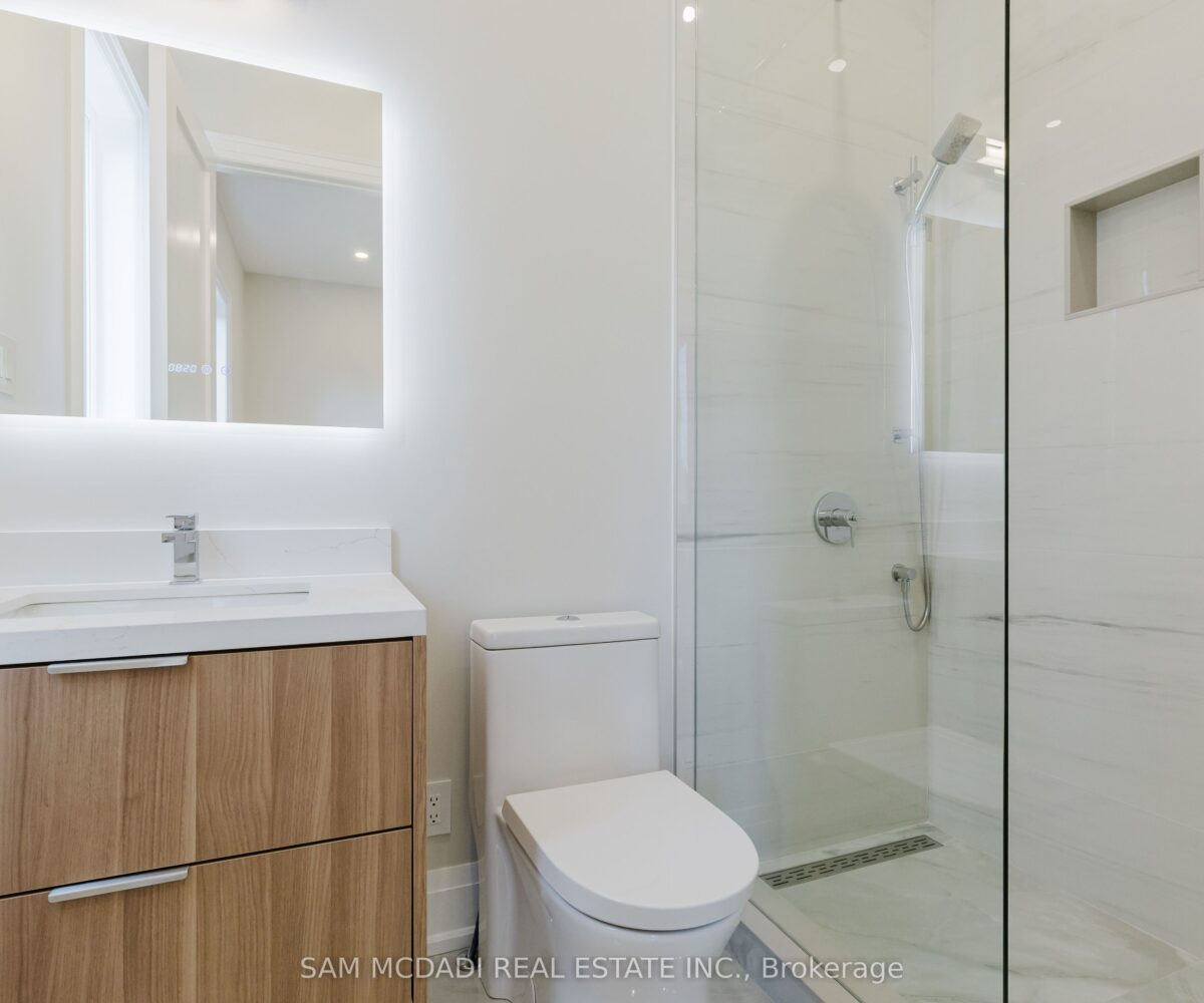 2346 Rebecca Street – Featured Listing in Oakville by Sam McDadi – 35