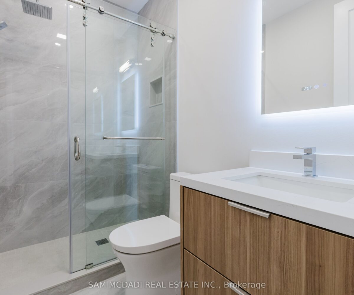 2346 Rebecca Street – Featured Listing in Oakville by Sam McDadi – 47