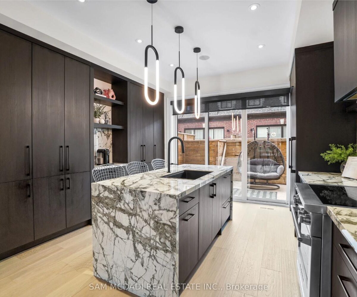 24 – 10 Lunar Crescent – Featured Listing in Mississauga by Sam McDadi – 09