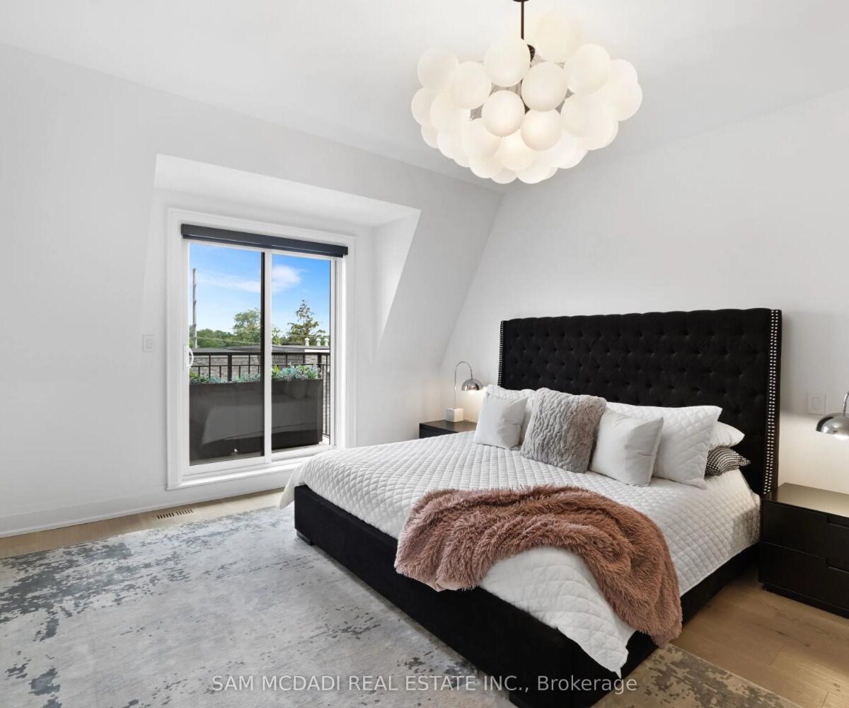 24 – 10 Lunar Crescent – Featured Listing in Mississauga by Sam McDadi – 22