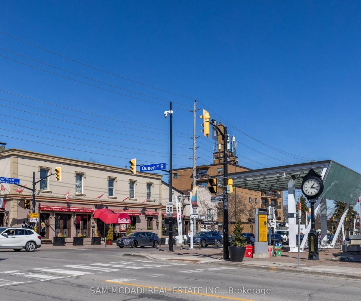 24 – 10 Lunar Crescent – Featured Listing in Mississauga by Sam McDadi – 45