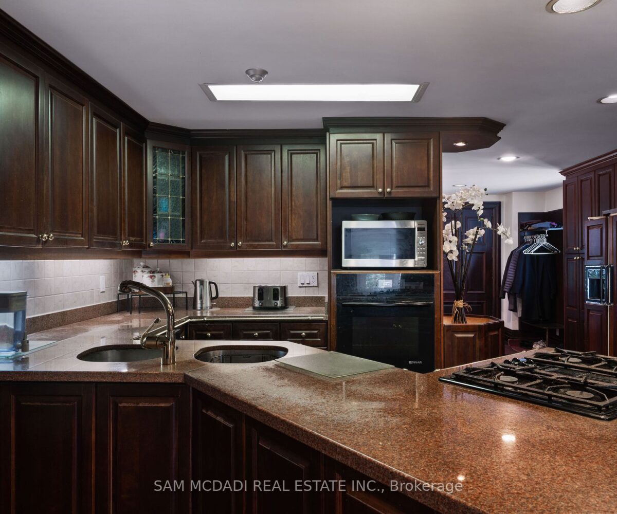 2625 Hammond Rd – Featured Listing in Mississauga by Sam McDadi – 06