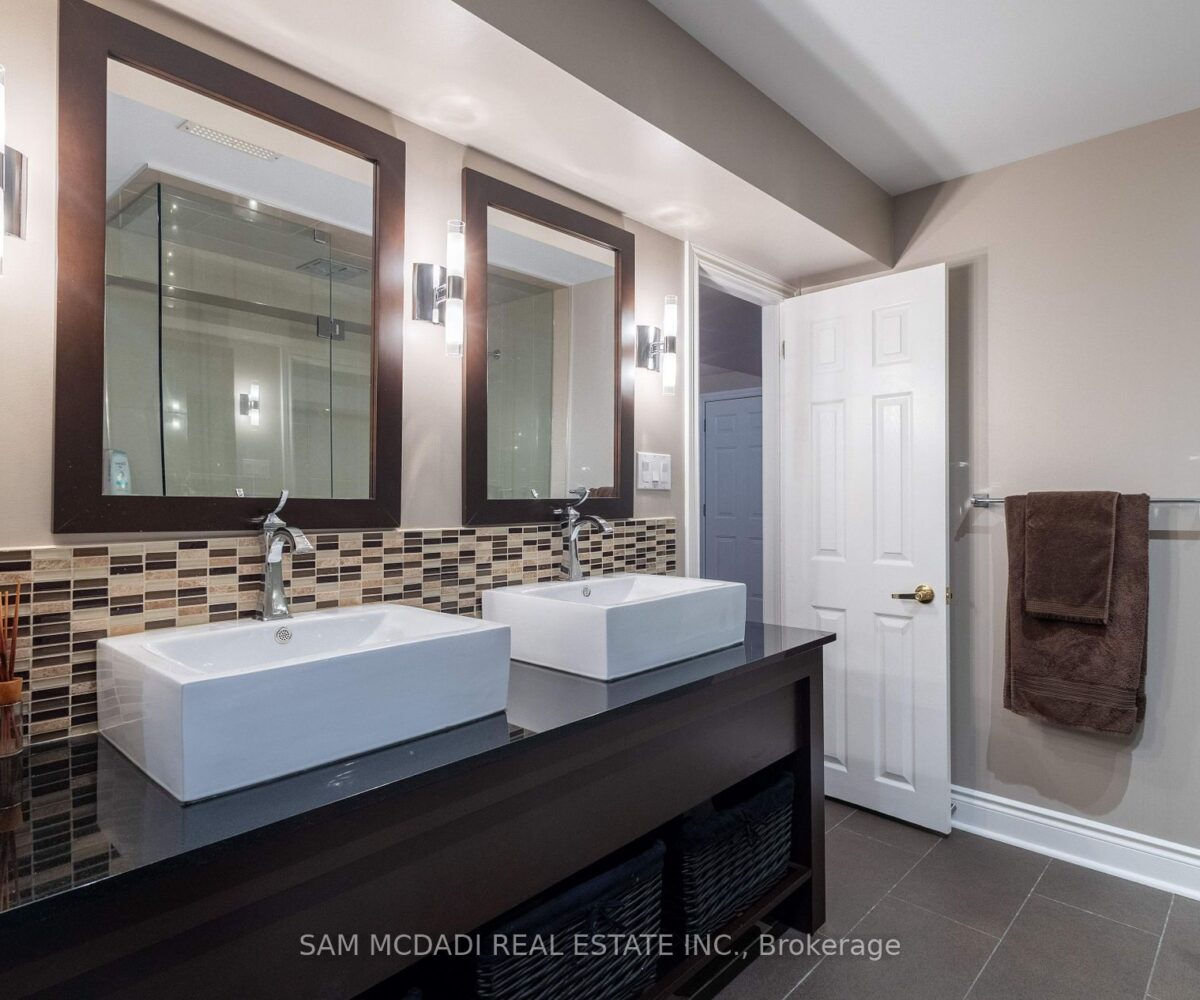 29 Concorde Dr – Featured Listing in Brampton by Sam McDadi – 33