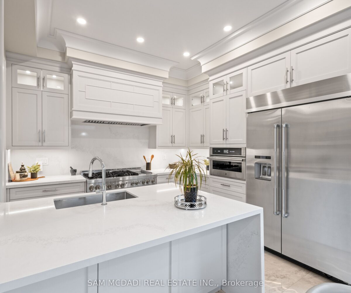 3414 Post Road – Featured Listing in Oakville by Sam McDadi – 08