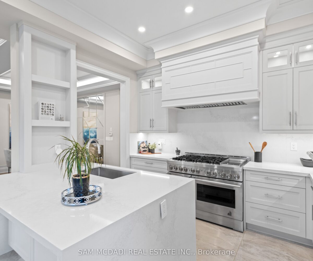 3414 Post Road – Featured Listing in Oakville by Sam McDadi – 09