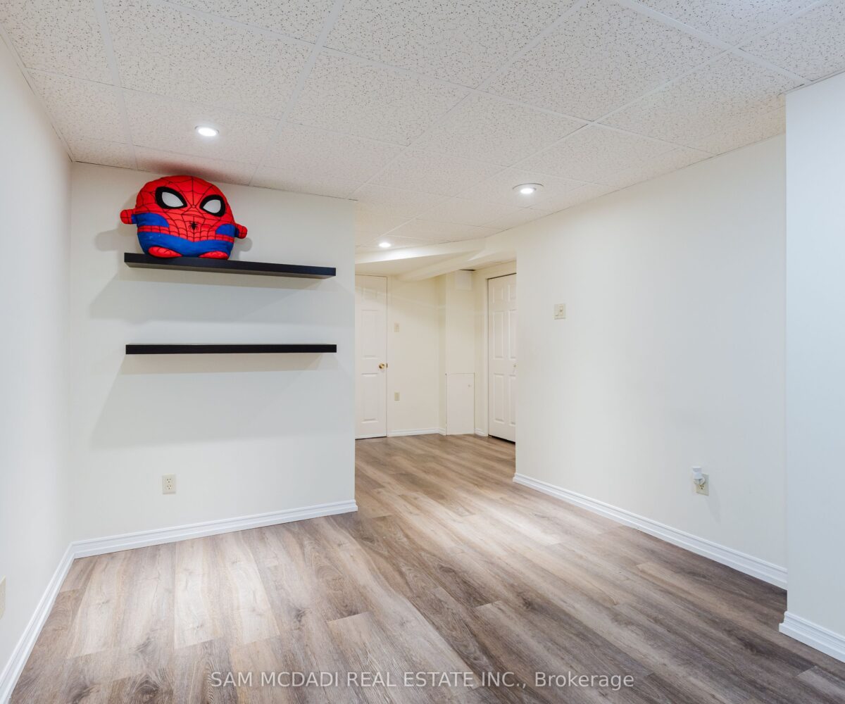 522 Roseheath Drive – Featured Listing in Milton by Sam McDadi – 23