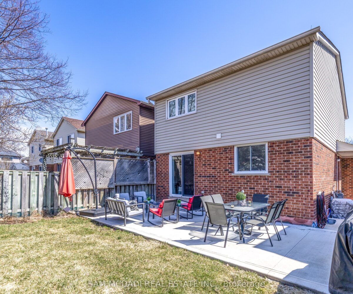 522 Roseheath Drive – Featured Listing in Milton by Sam McDadi – 27