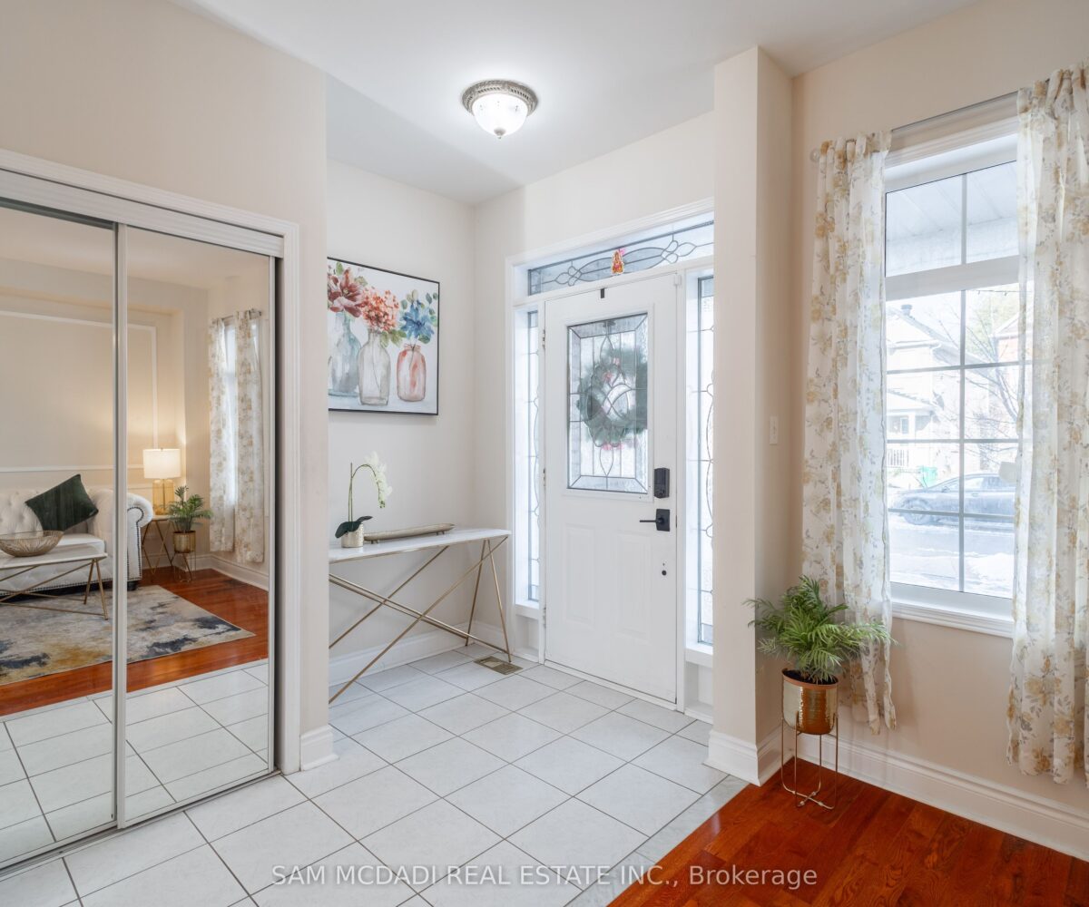 5562 Katy Gate – Featured Listing in Mississauga by Sam McDadi – 03