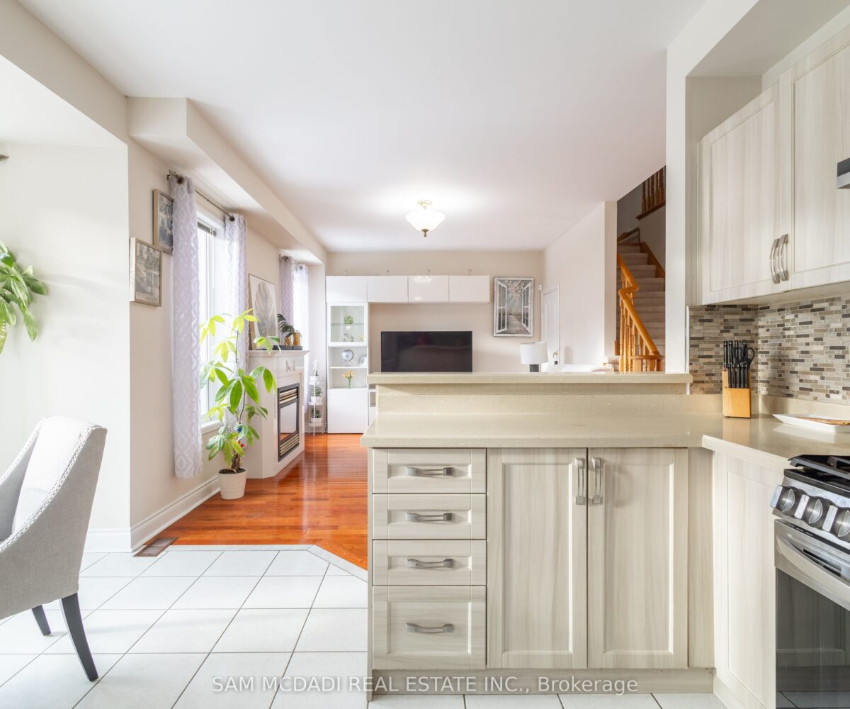 5562 Katy Gate – Featured Listing in Mississauga by Sam McDadi – 12