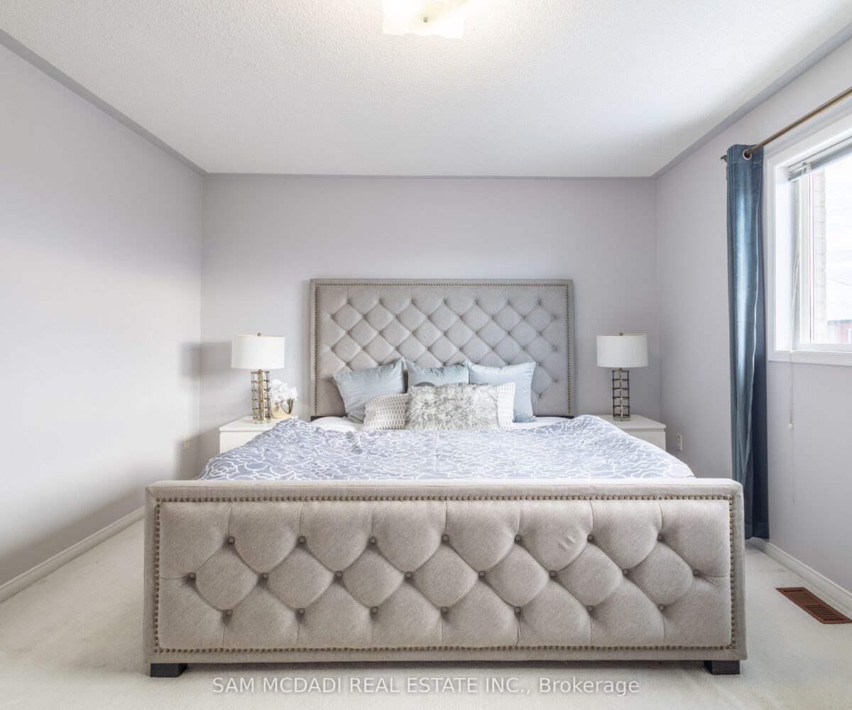 5562 Katy Gate – Featured Listing in Mississauga by Sam McDadi – 15