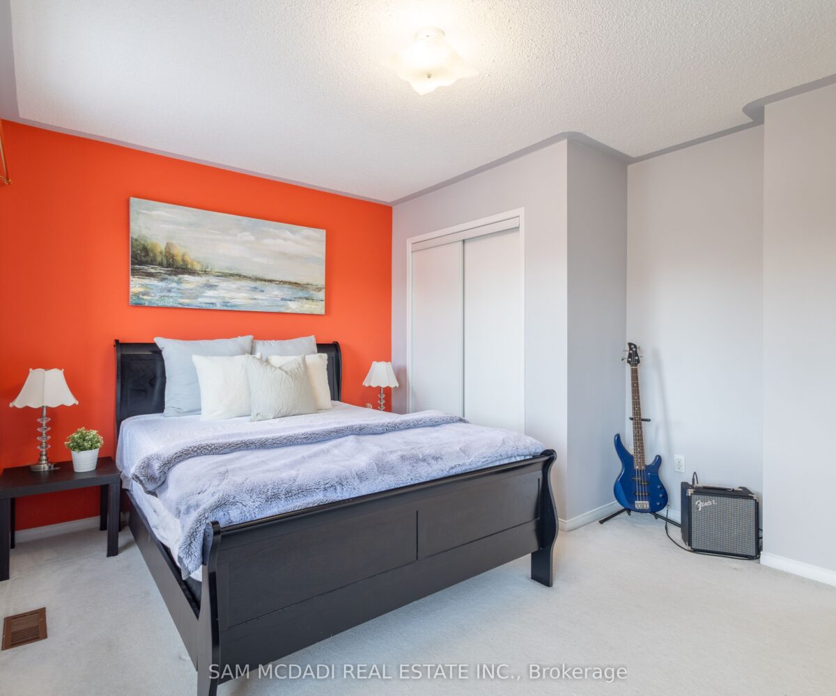 5562 Katy Gate – Featured Listing in Mississauga by Sam McDadi – 21