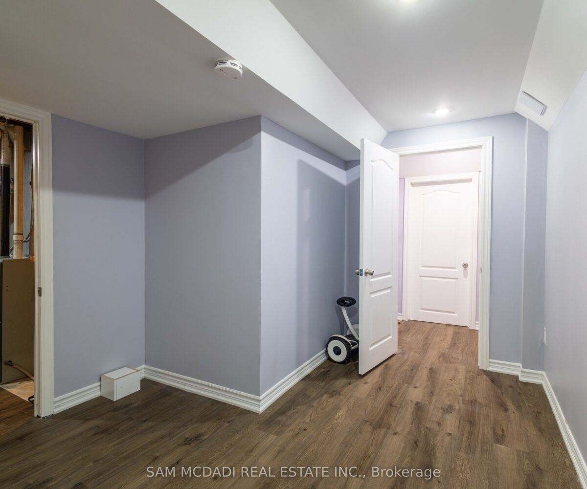 5562 Katy Gate – Featured Listing in Mississauga by Sam McDadi – 23
