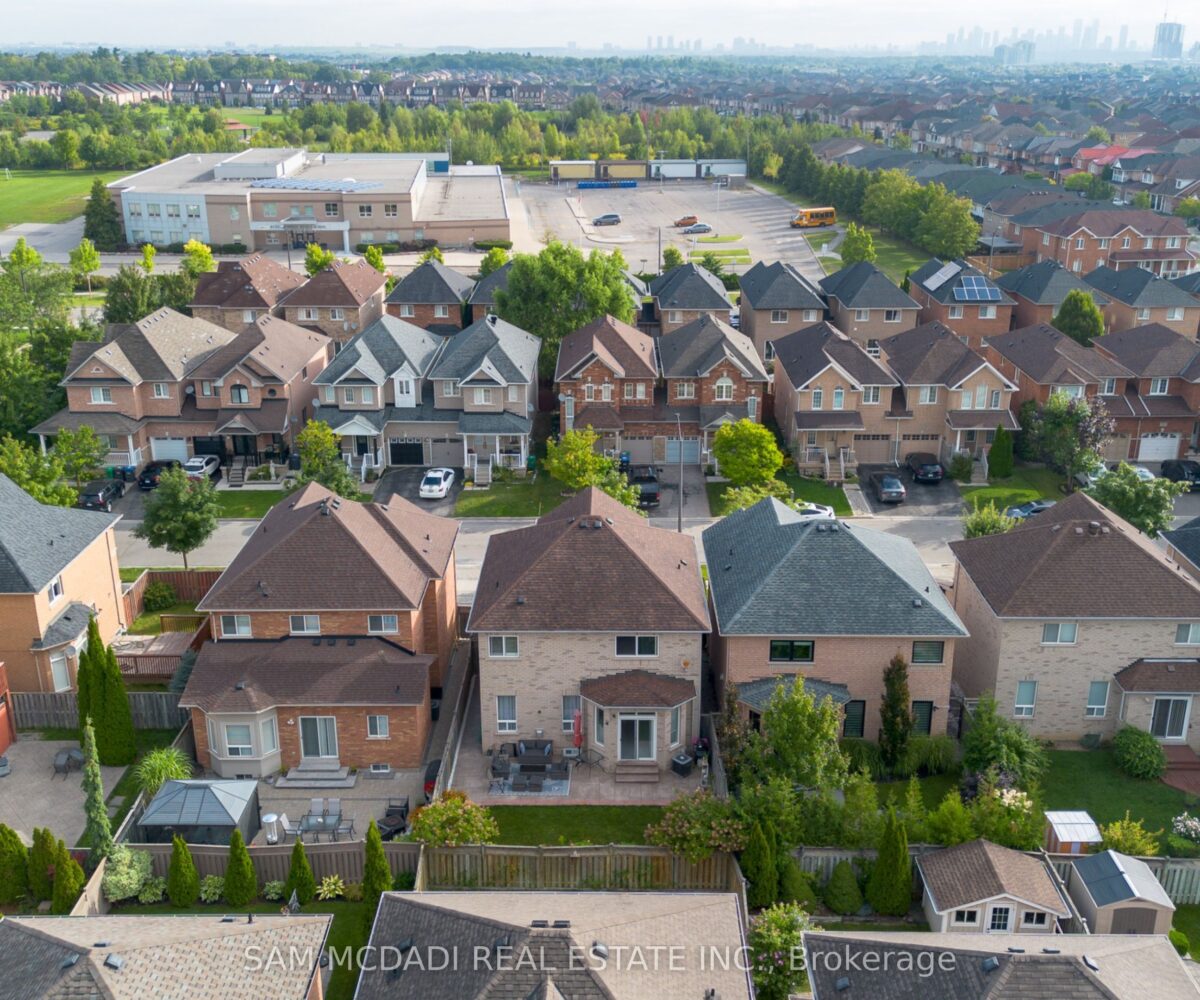 5562 Katy Gate – Featured Listing in Mississauga by Sam McDadi – 33