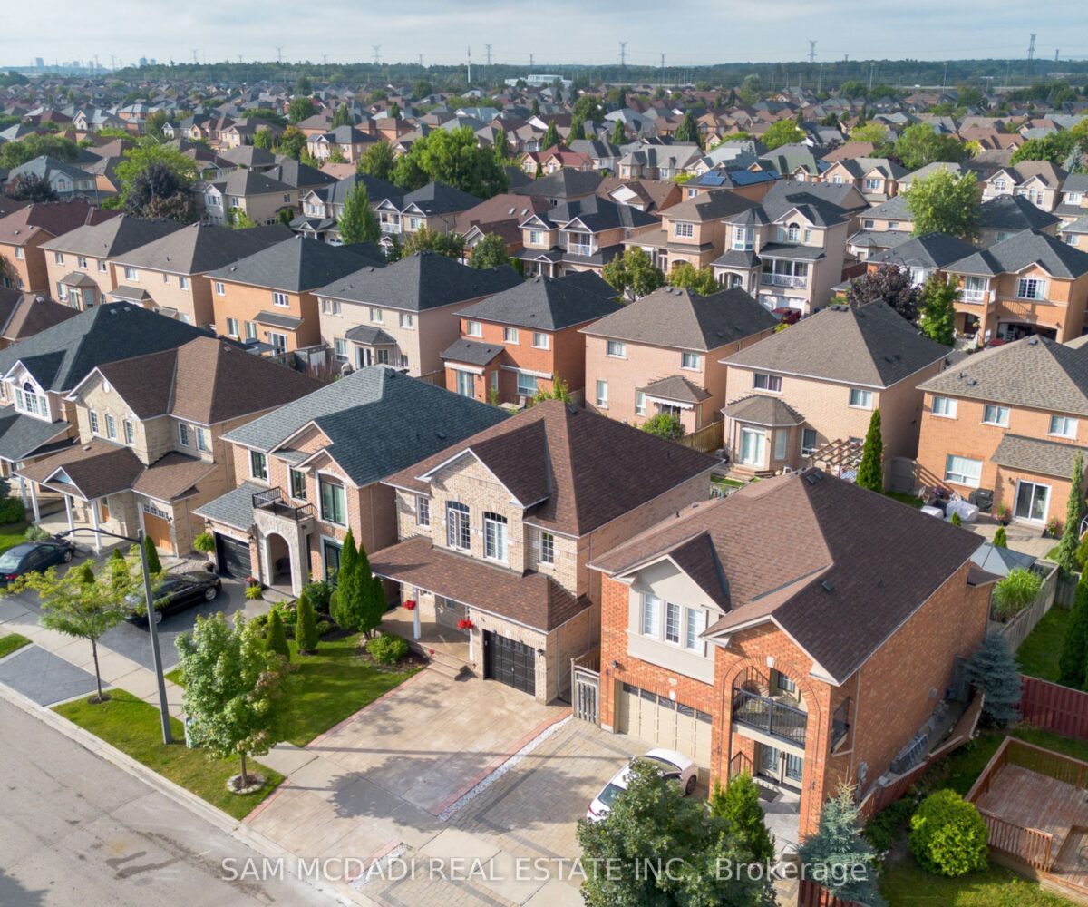 5562 Katy Gate – Featured Listing in Mississauga by Sam McDadi – 34