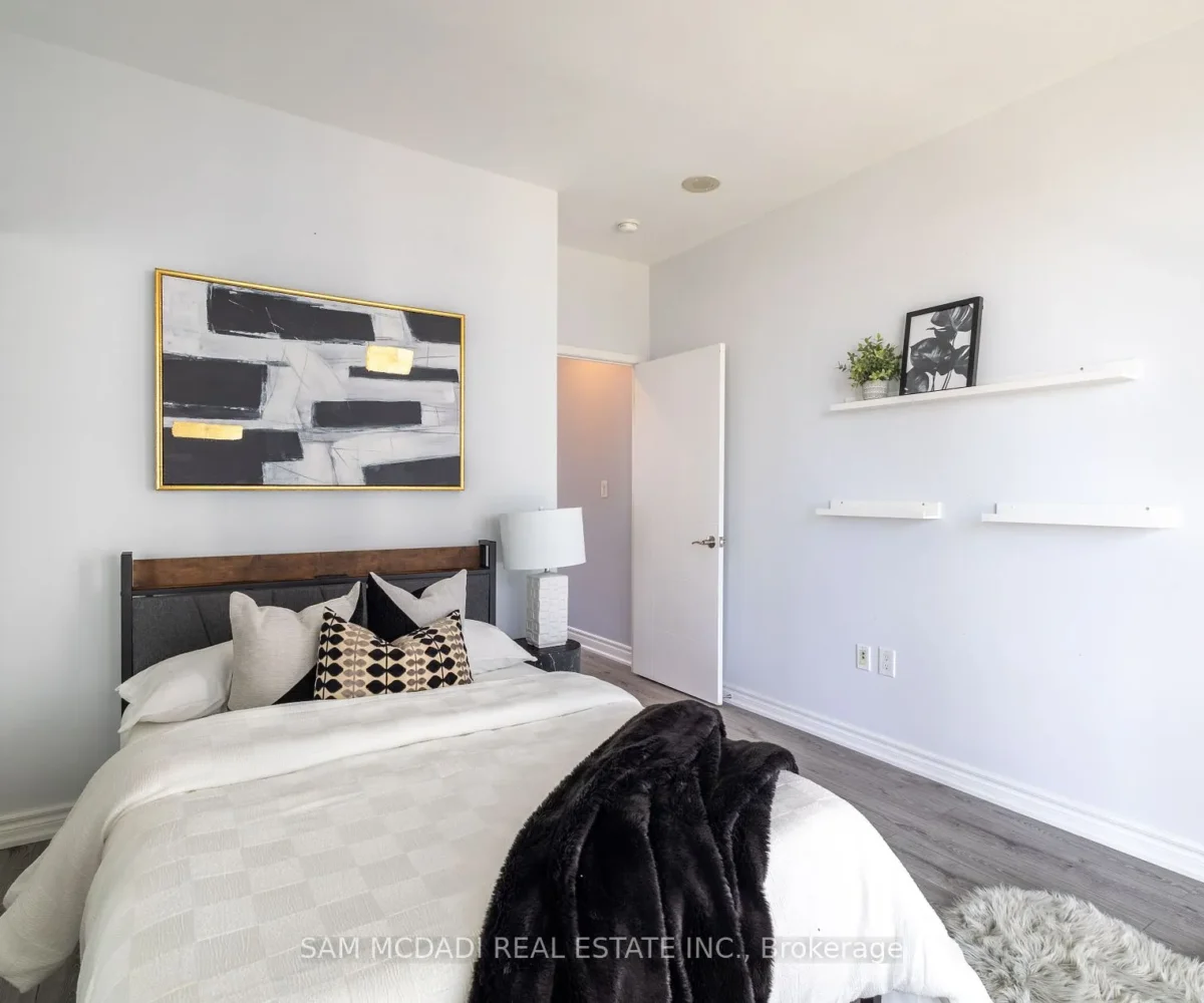 819 – 8 Telegram Mews – Featured Listing in Toronto by Sam McDadi – 27