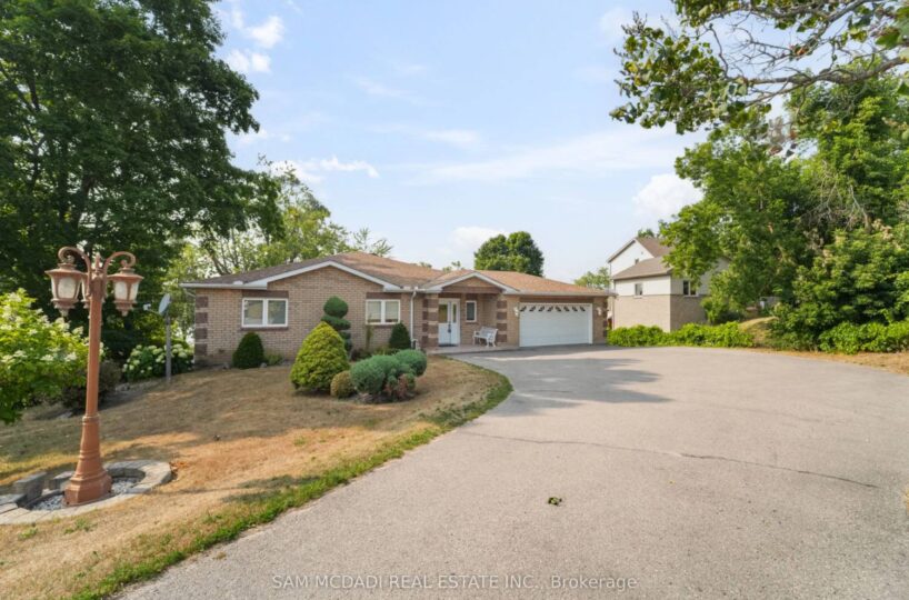 84 Maryland Drive – Featured Listing in Selwyn by Sam McDadi – 01