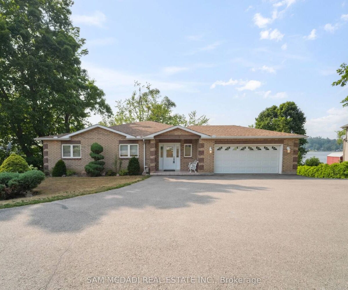 84 Maryland Drive – Featured Listing in Selwyn by Sam McDadi – 02