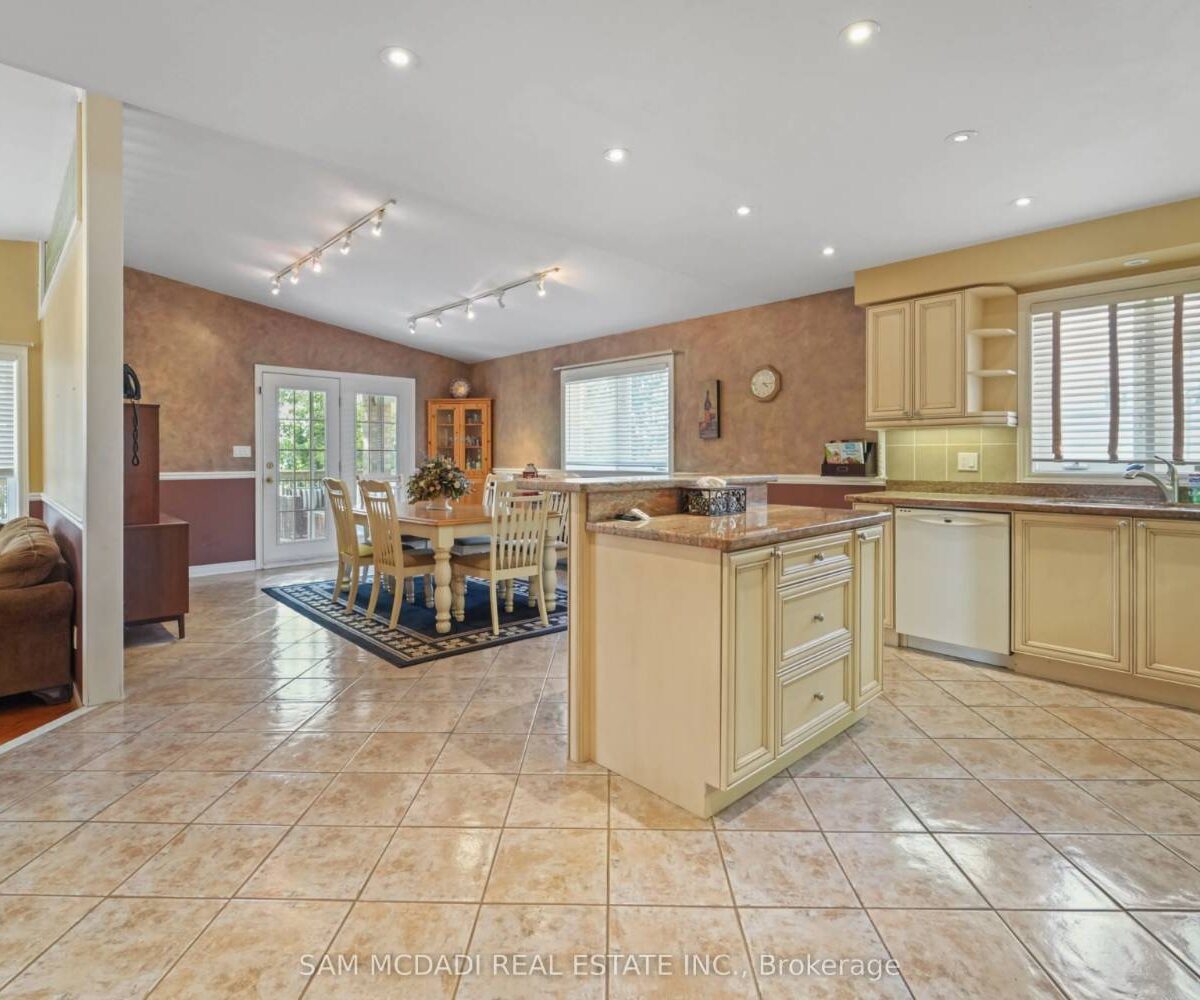 84 Maryland Drive – Featured Listing in Selwyn by Sam McDadi – 06