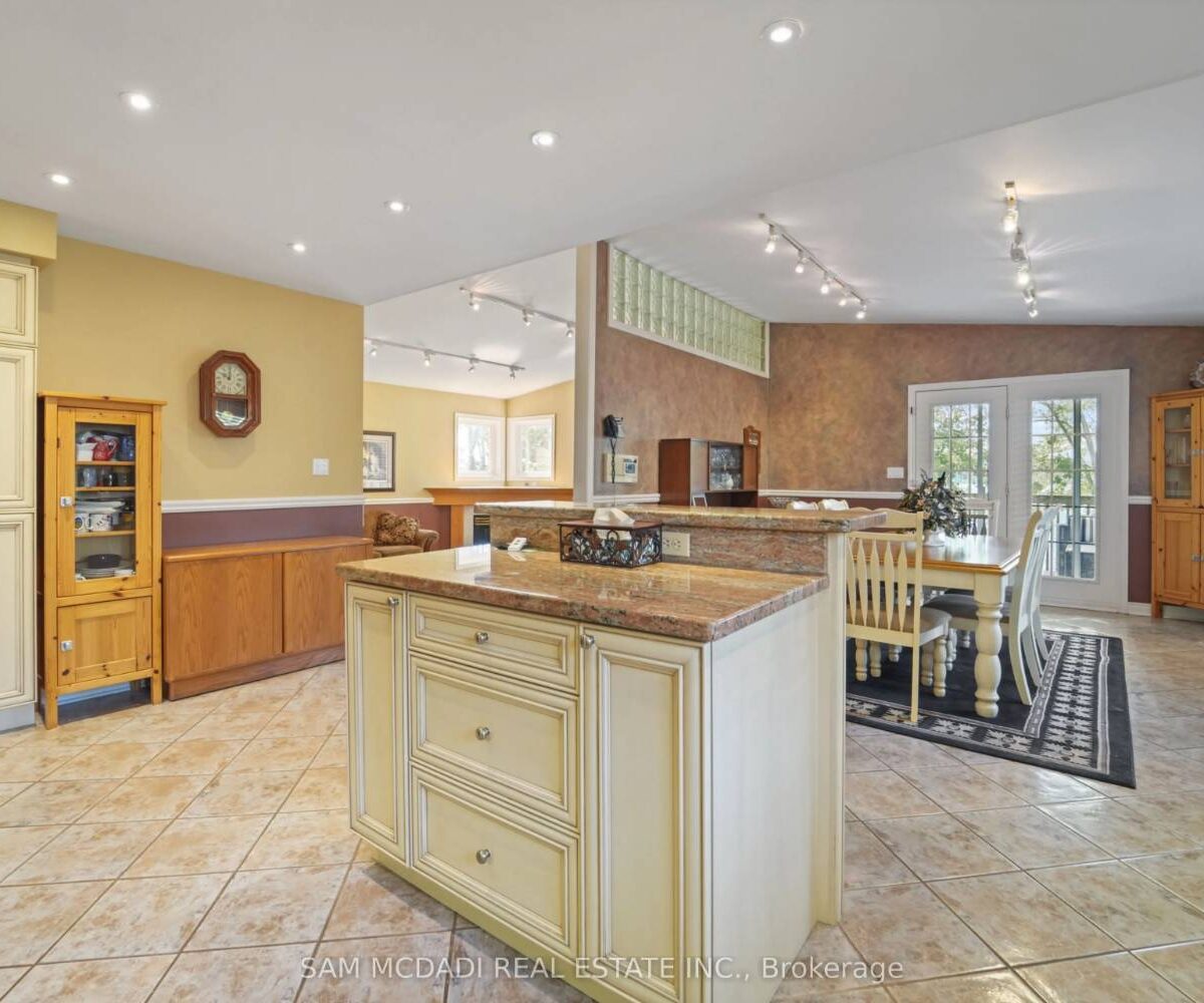 84 Maryland Drive – Featured Listing in Selwyn by Sam McDadi – 10
