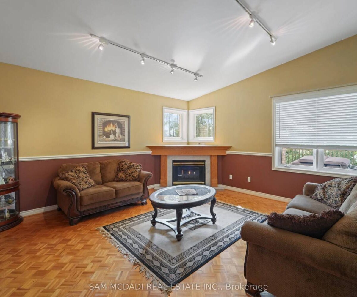 84 Maryland Drive – Featured Listing in Selwyn by Sam McDadi – 17