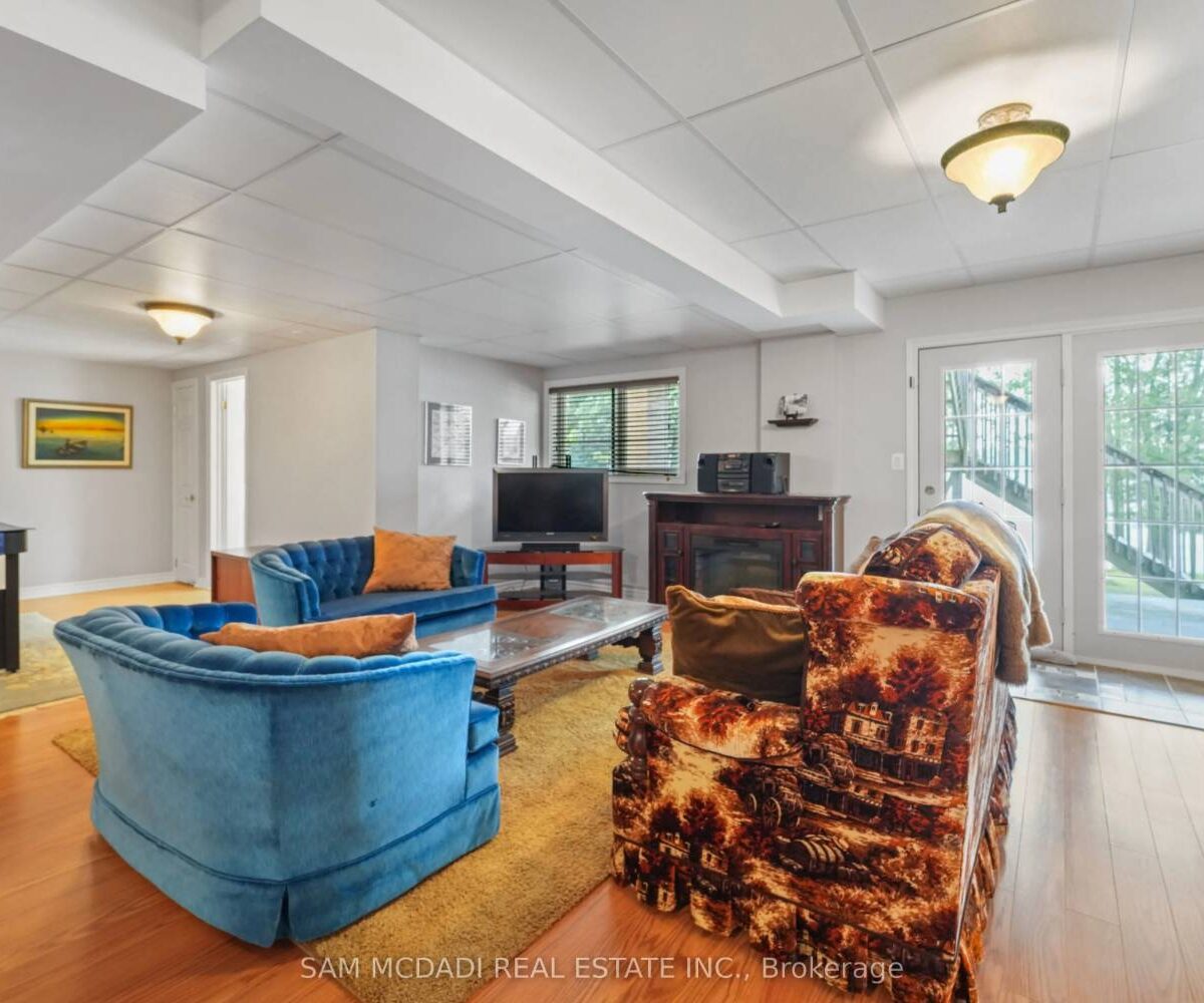 84 Maryland Drive – Featured Listing in Selwyn by Sam McDadi – 35