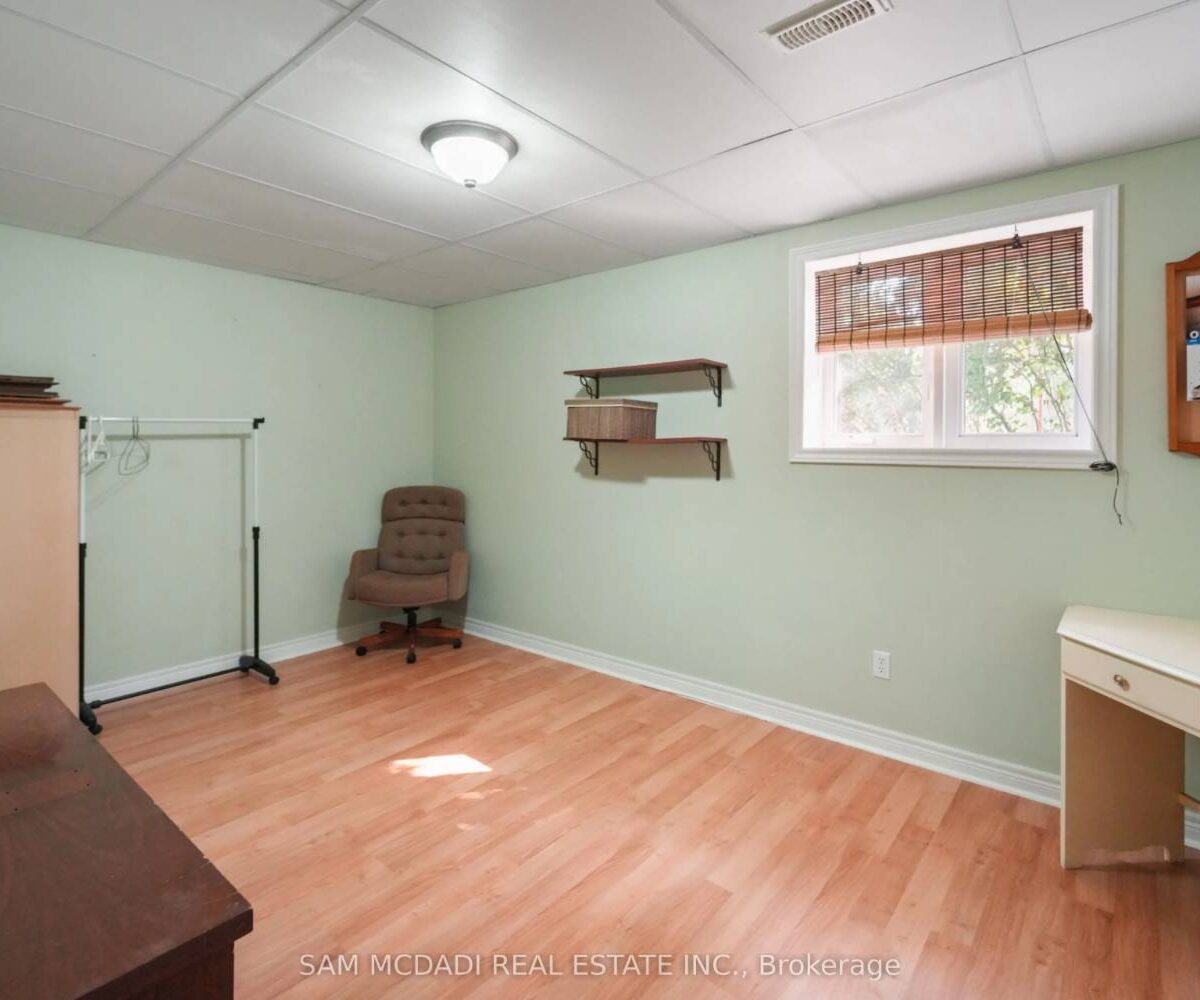 84 Maryland Drive – Featured Listing in Selwyn by Sam McDadi – 39