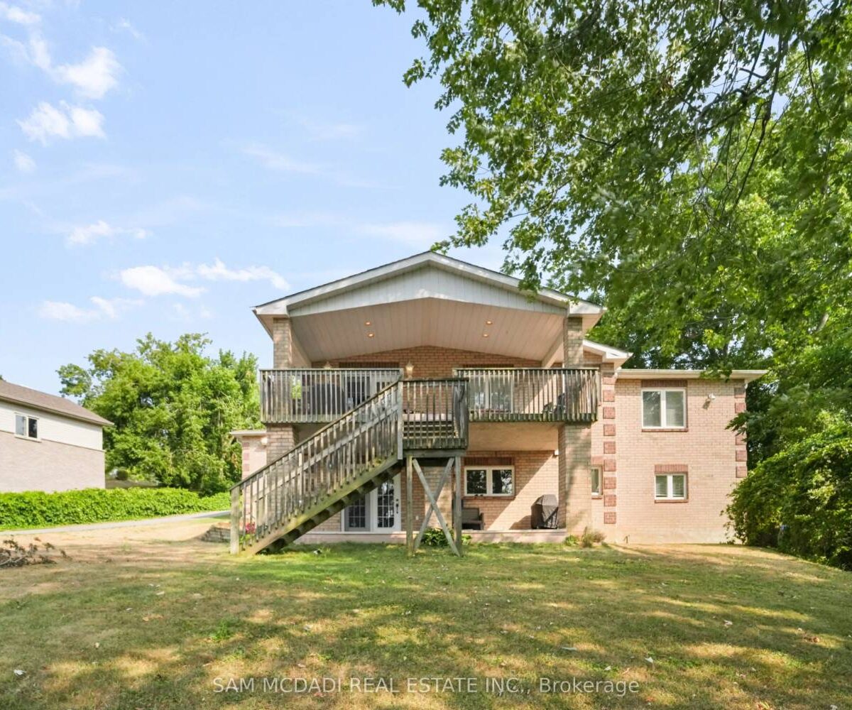 84 Maryland Drive – Featured Listing in Selwyn by Sam McDadi – 43