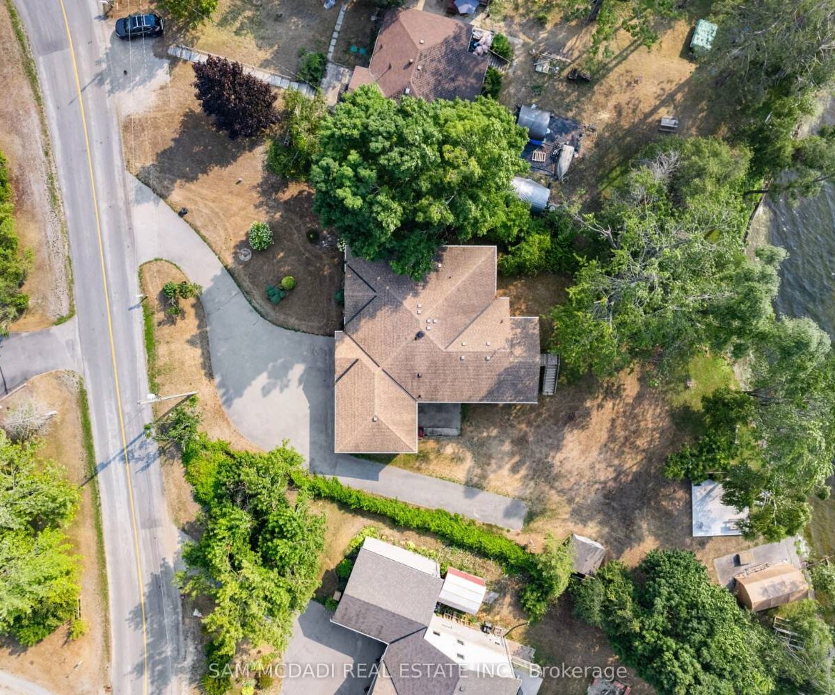 84 Maryland Drive – Featured Listing in Selwyn by Sam McDadi – 47