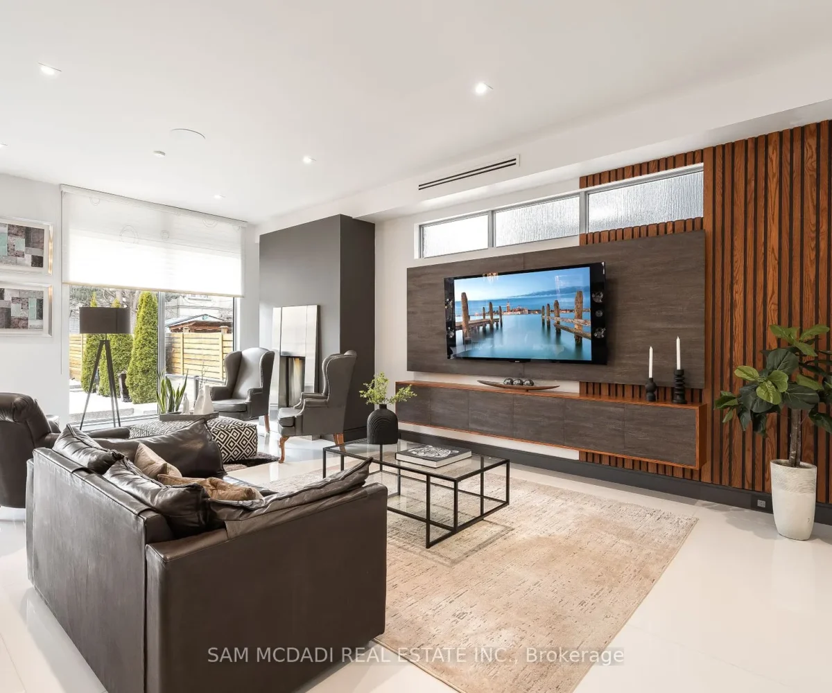 852 Goodwin Rd – Featured Listing in Mississauga by Sam McDadi – 006