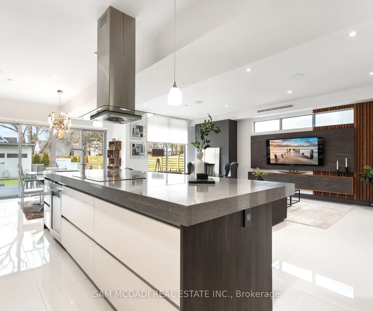852 Goodwin Rd – Featured Listing in Mississauga by Sam McDadi – 011