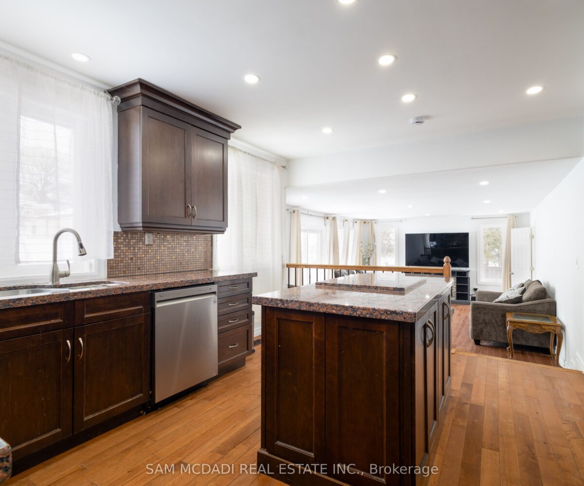 855 Jerseyville Road W – Featured Listing in Hamilton by Sam McDadi – 15